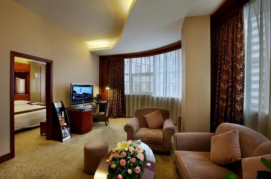 Shenzhen Luohu Hongfeng Hotel Exterior foto